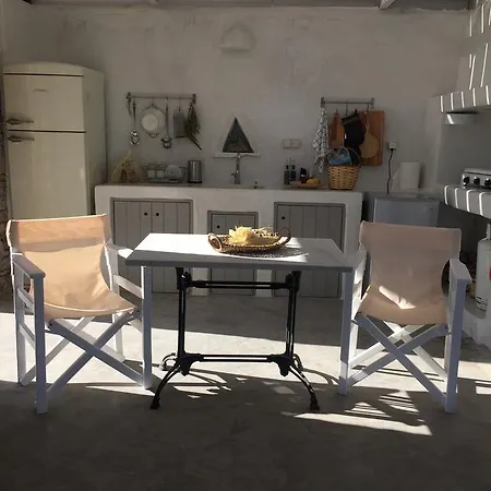 Another Island Tatil Evi Agios Georgios (Antiparos)